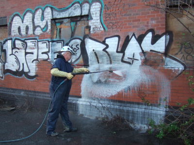 Day porter graffiti removal